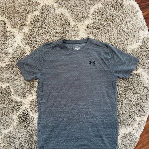 Under Armour Men's Gray T-Shirt